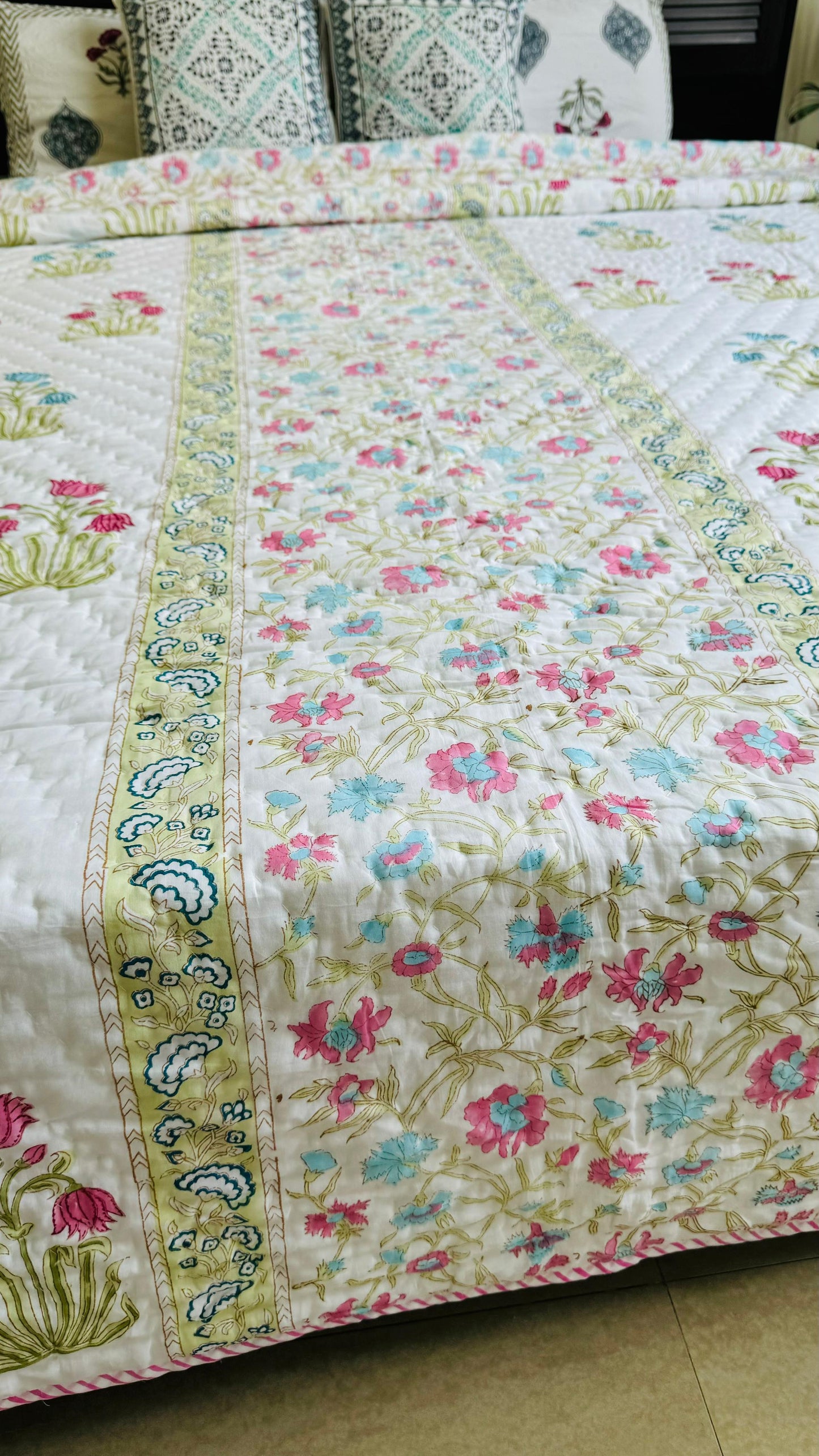 Grandma’s Garden Mul Mul Cotton Block Printed King Size Reversible Quilt