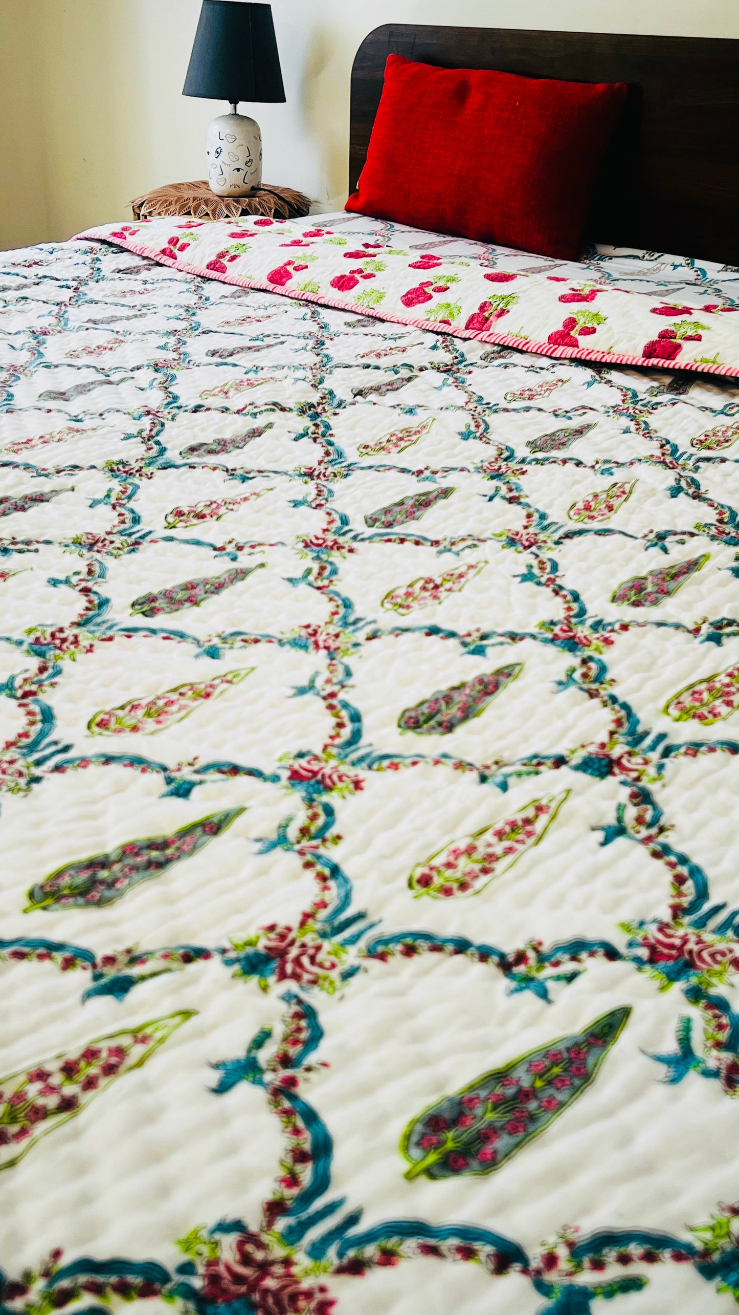 Multicolour Gulmohar Jaal Mul Mul Cotton Block Printed King Size Reversible Quilt