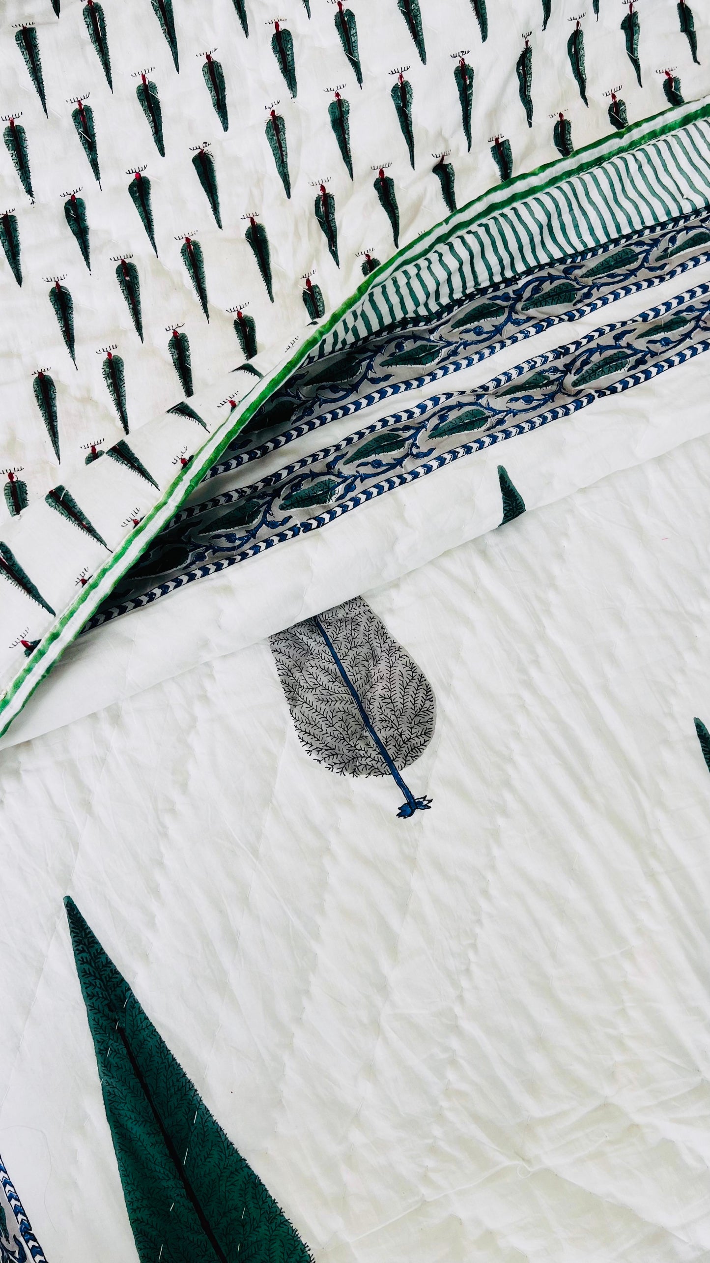 Evergreen and Black Mul Mul Cotton Block Printed King Size Reversible Quilt