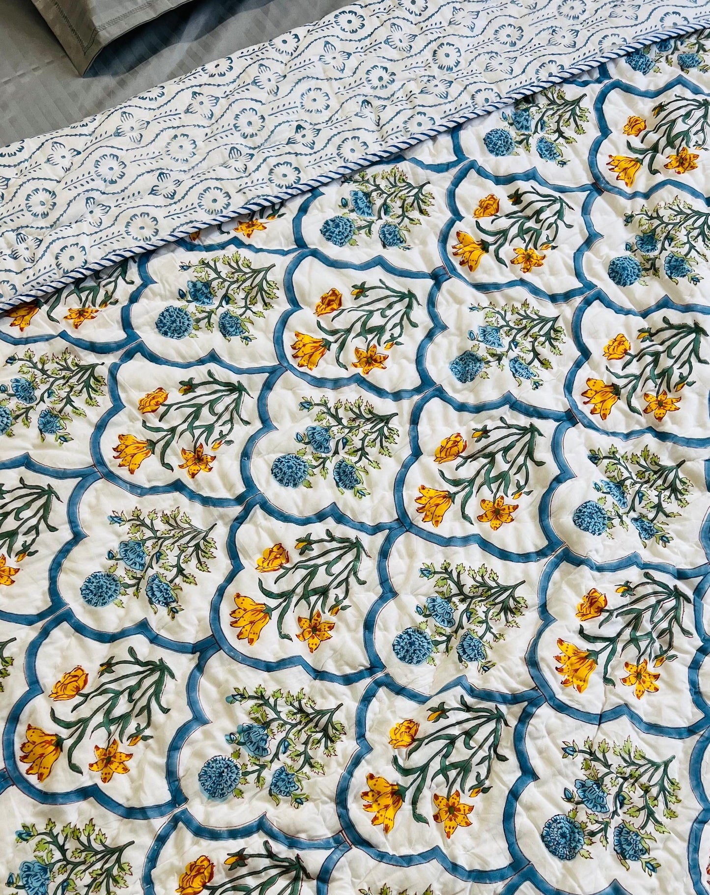 Poppy and Cypress Jaal Mul Mul Cotton Block Printed King Size Reversible Quilt